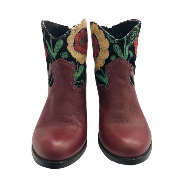 New Artemis Handmade Brick Red Leather Floral Embroidered Short Cowboy Boots - Picture 3 of 8